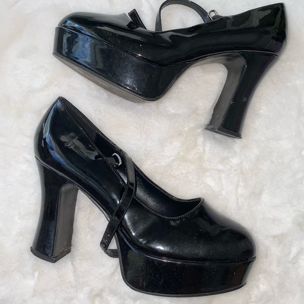 Black Platform Heels
